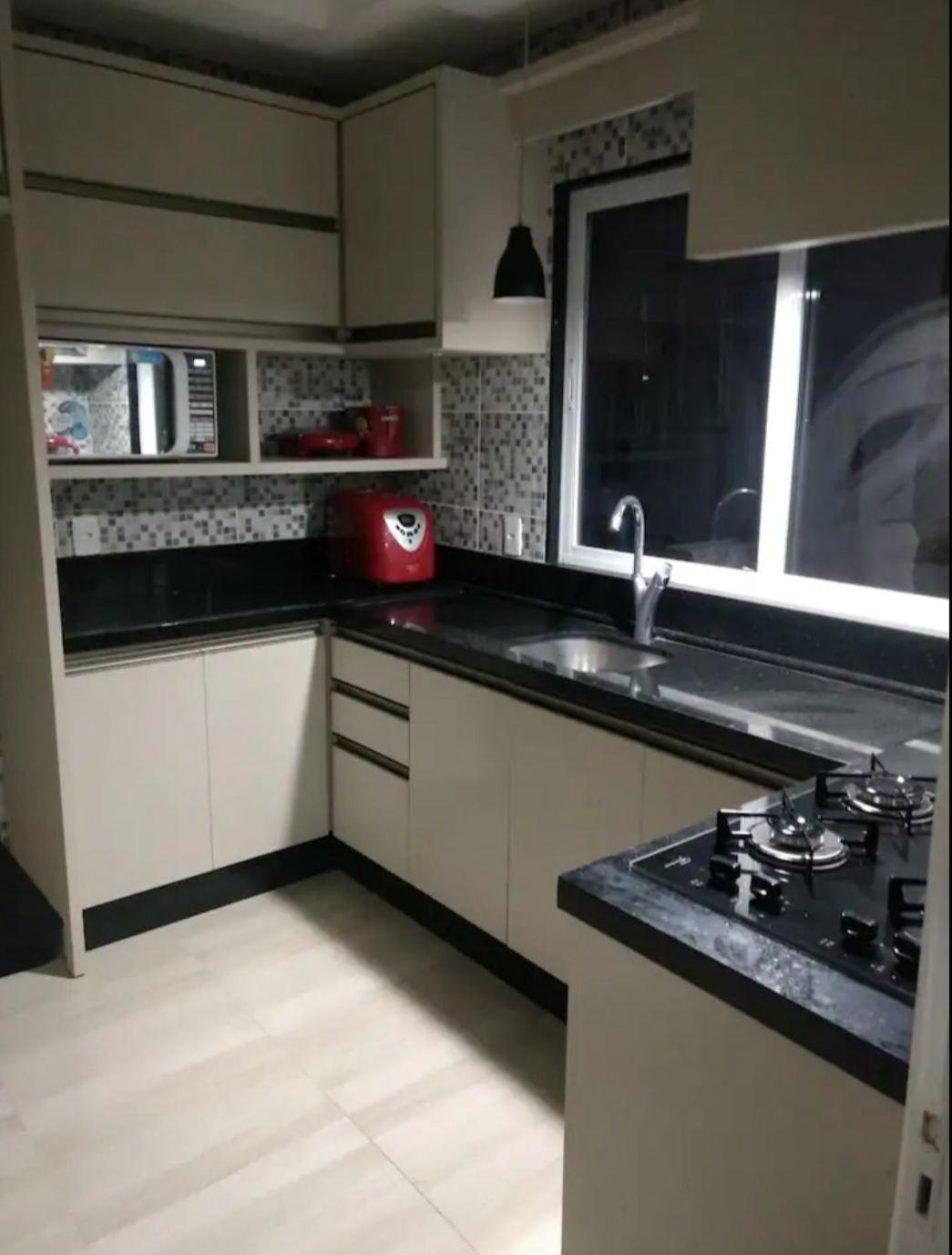 Casa Rosa 300M Da Praia Florianopolis Luaran gambar